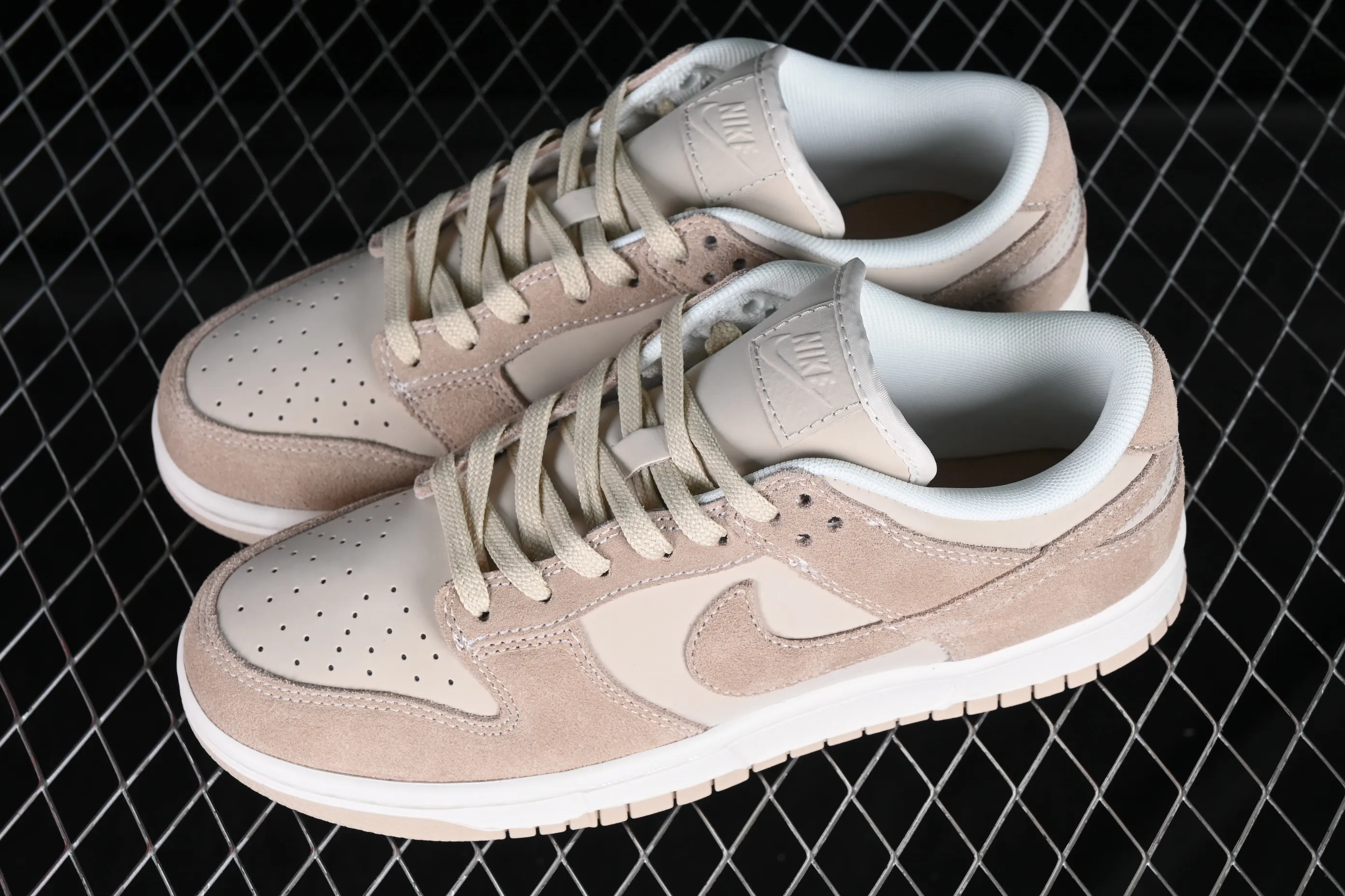 All categories Nk SB Dunk series Nk SB Dunk Low low-top sneakers F version Nk Dunk Low "Sanddrift" new wheat color SB low-top casual sneakers FD0873-126